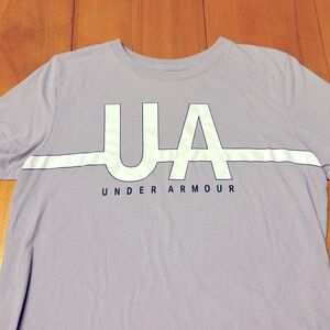 Under Armour ss The Classic Tee in women’s Medium in lavender/lilac color